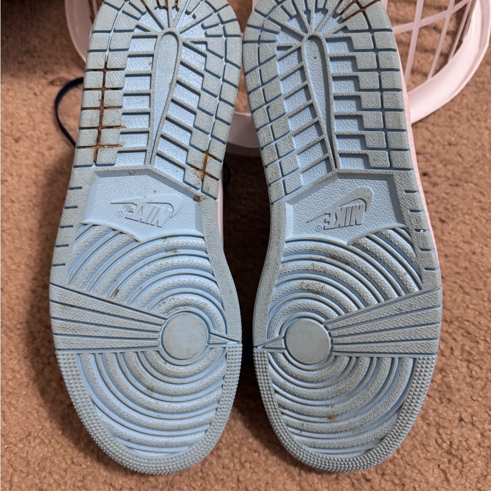 Nike Jordan 1 High “Blue Chill” - Picture 4 of 4